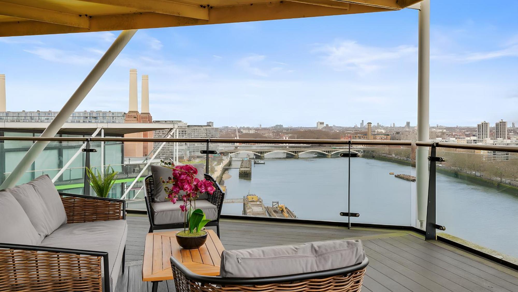 Riverlight Nine Elms Battersea Power Station ロンドン エクステリア 写真